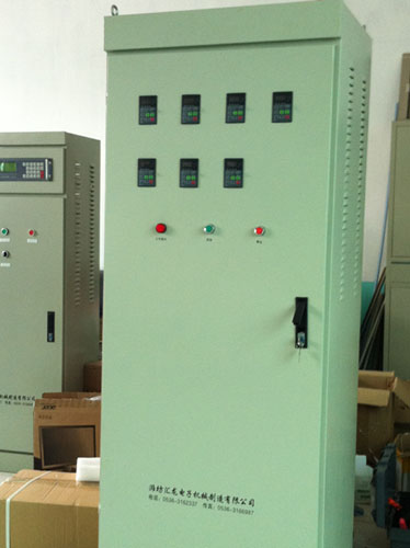 工控機控制7路變頻控制柜